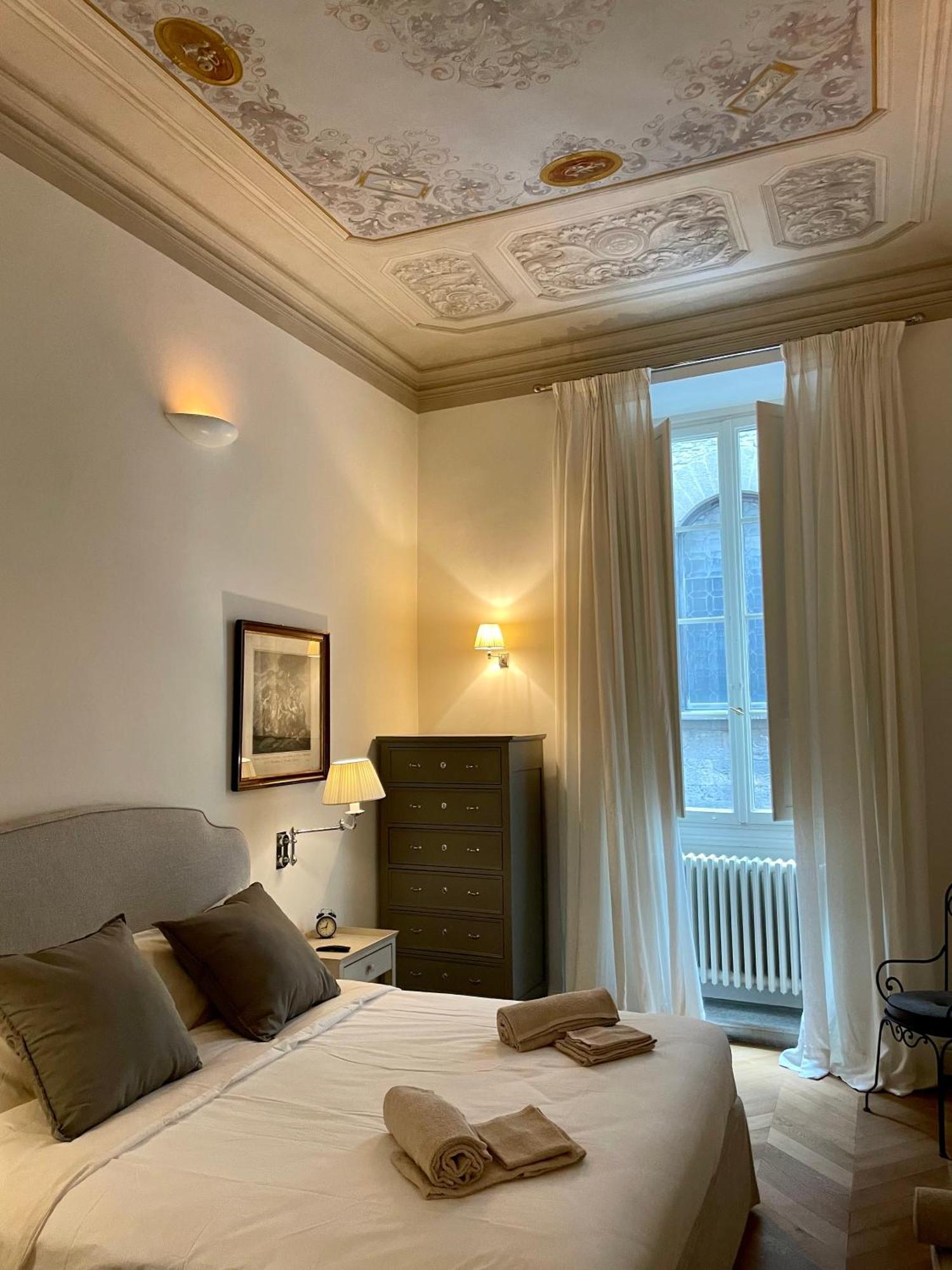 Bardi Elegant Apartamento